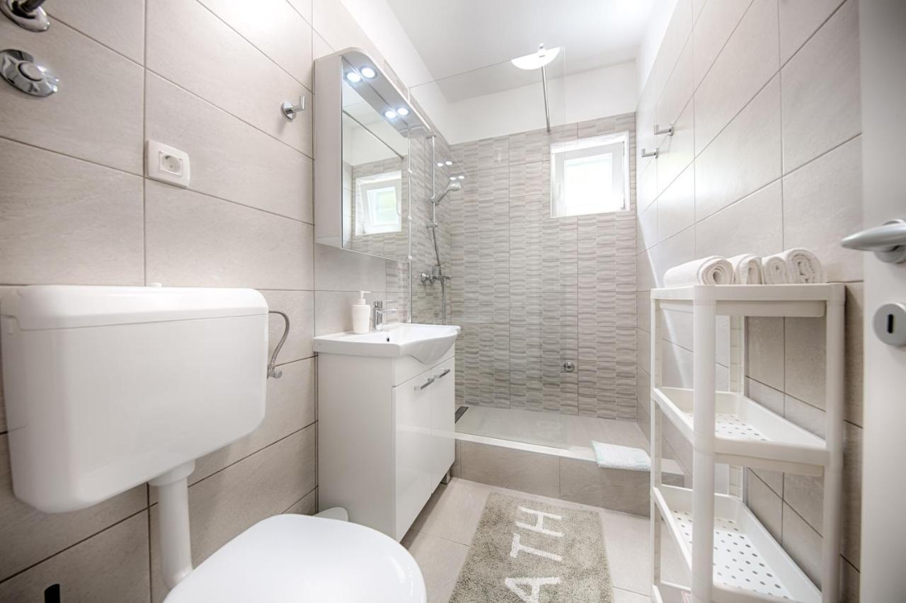 Apartmani Dule Komiža Екстериор снимка