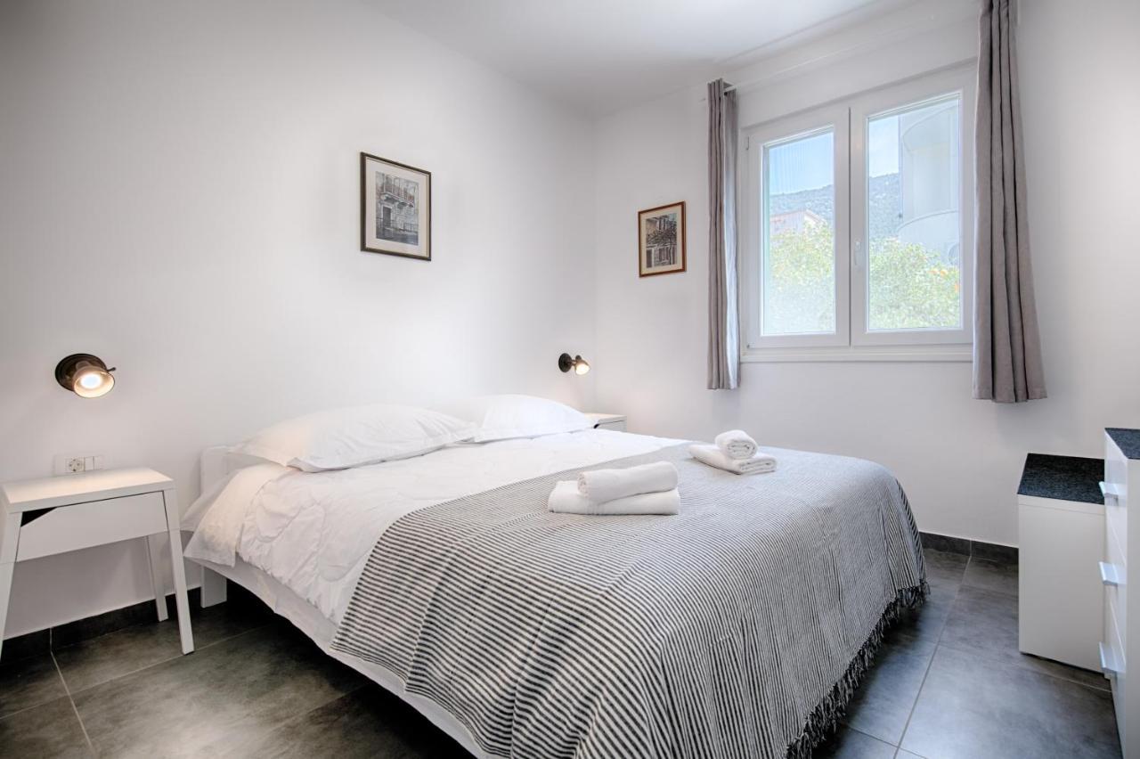 Apartmani Dule Komiža Екстериор снимка