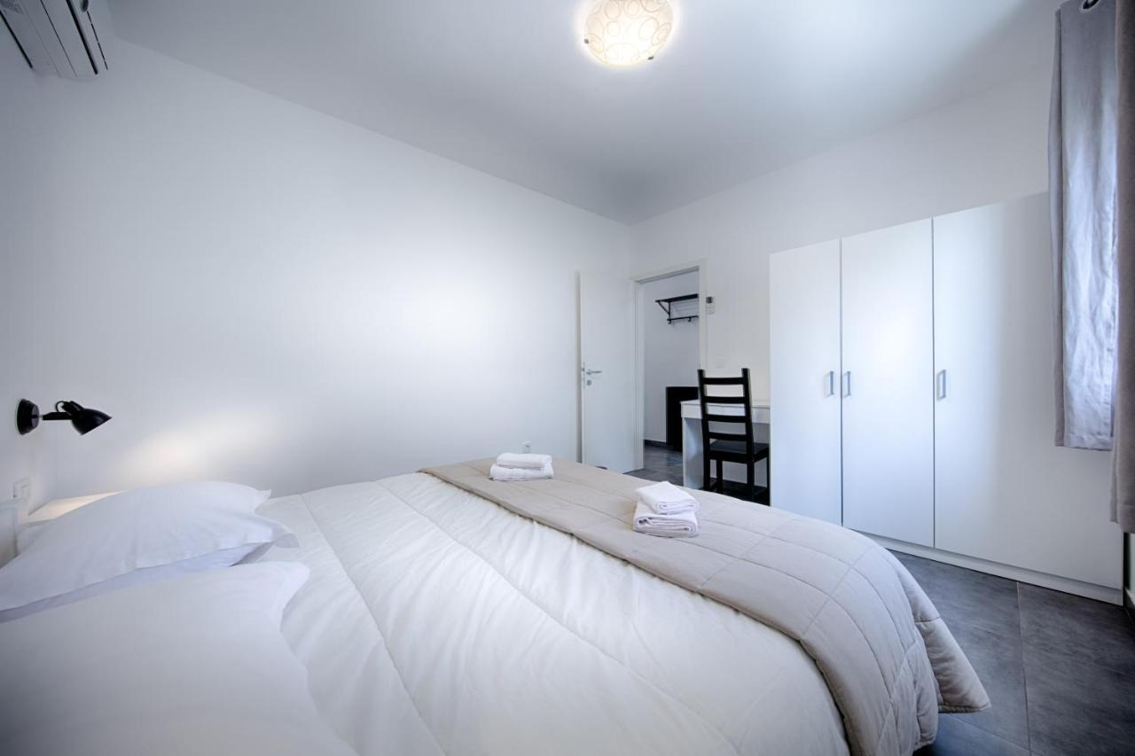 Apartmani Dule Komiža Екстериор снимка