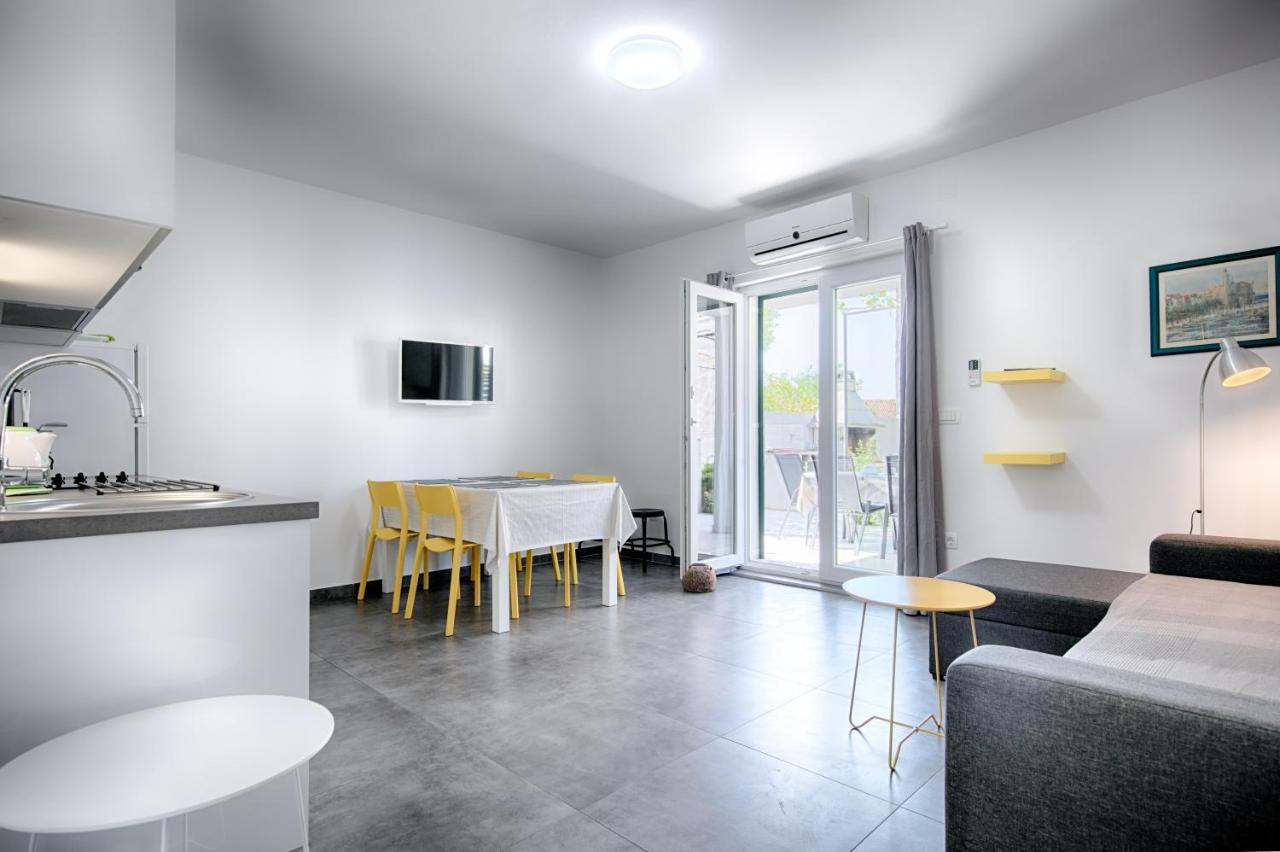 Apartmani Dule Komiža Екстериор снимка