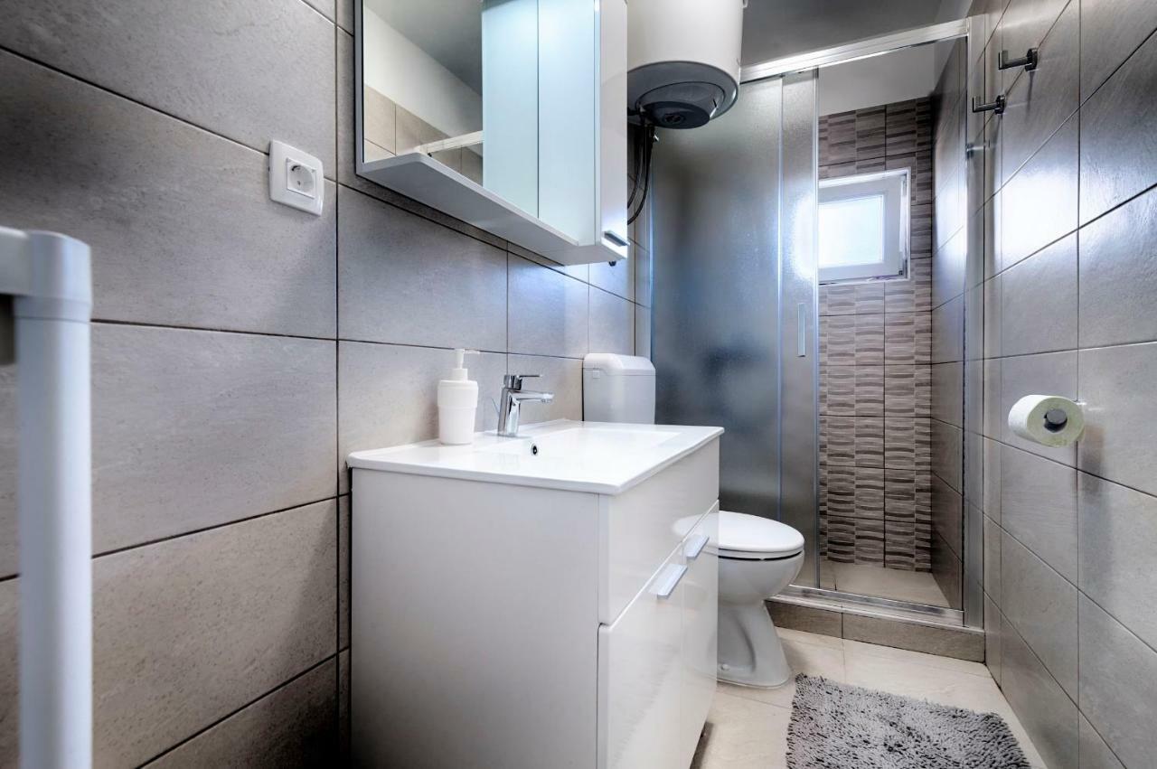 Apartmani Dule Komiža Екстериор снимка