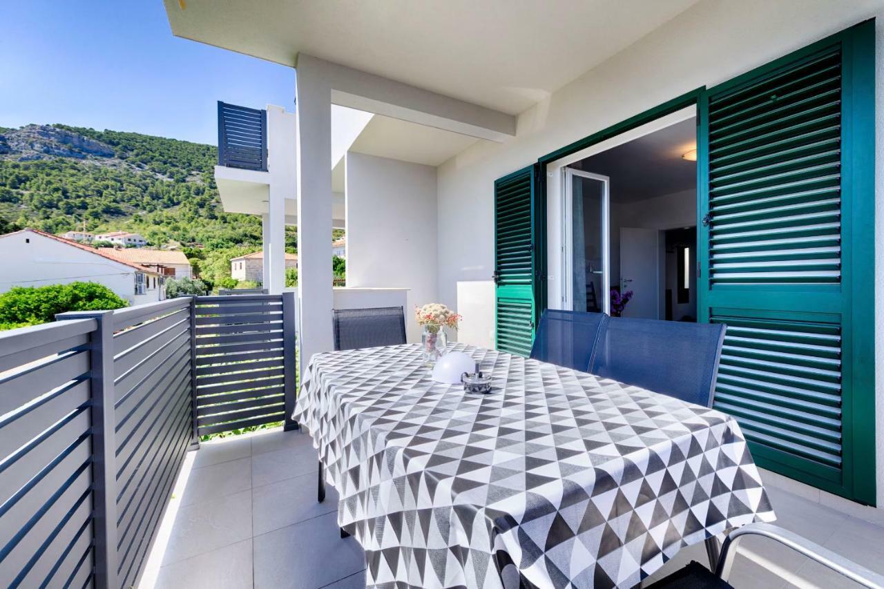 Apartmani Dule Komiža Екстериор снимка