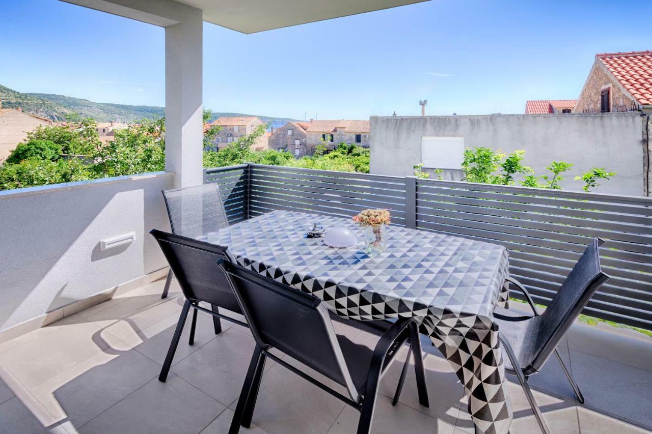 Apartmani Dule Komiža Екстериор снимка