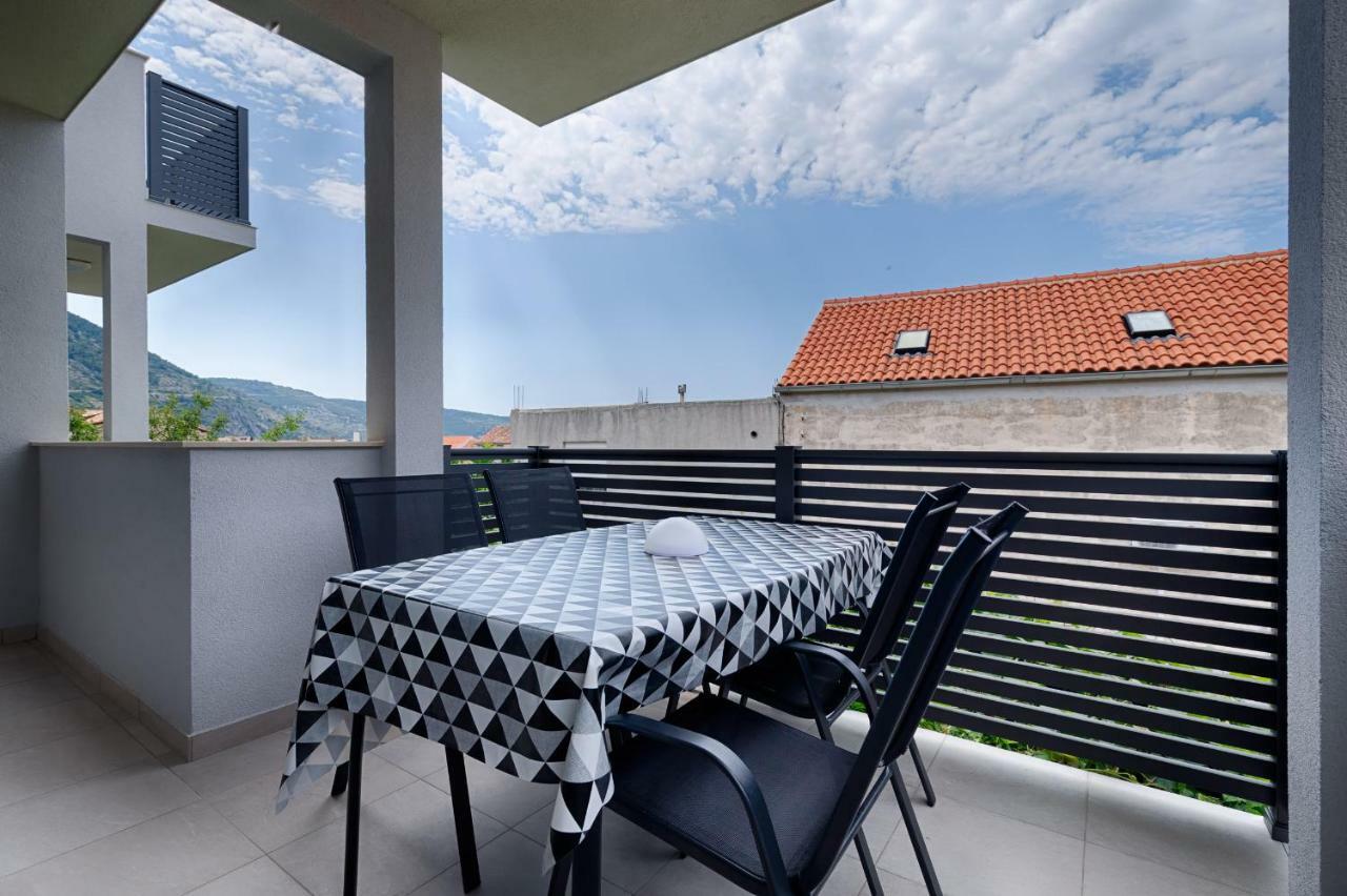 Apartmani Dule Komiža Екстериор снимка