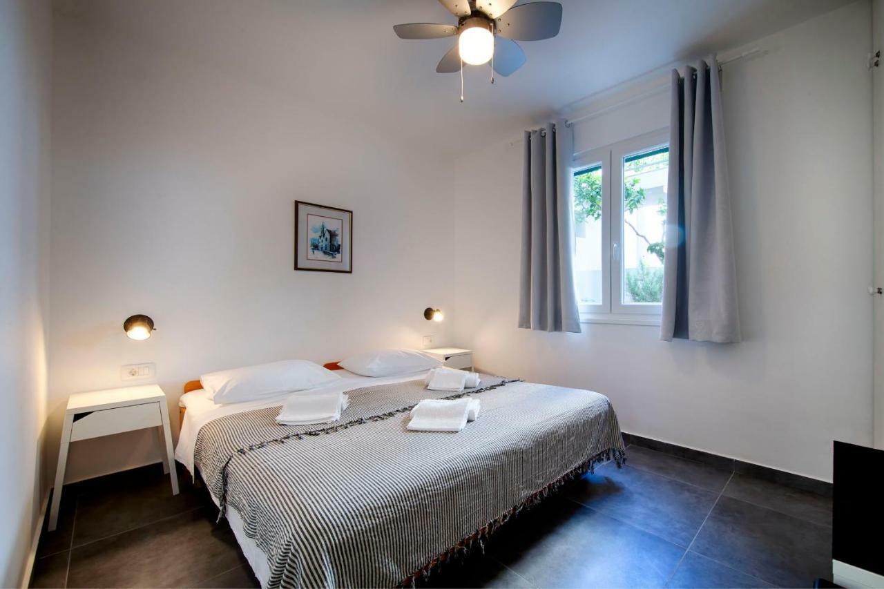 Apartmani Dule Komiža Екстериор снимка